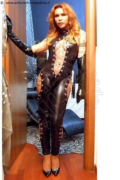 Foto Padrona Stefania  Incontri Mistresstrans Milano