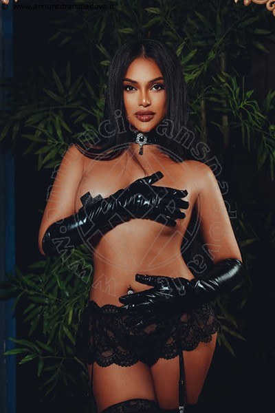 Foto Sammi Asiatica  Incontri Transescort Milano