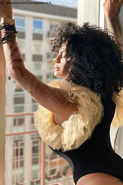 Foto Serena  Incontri Transescort Bologna